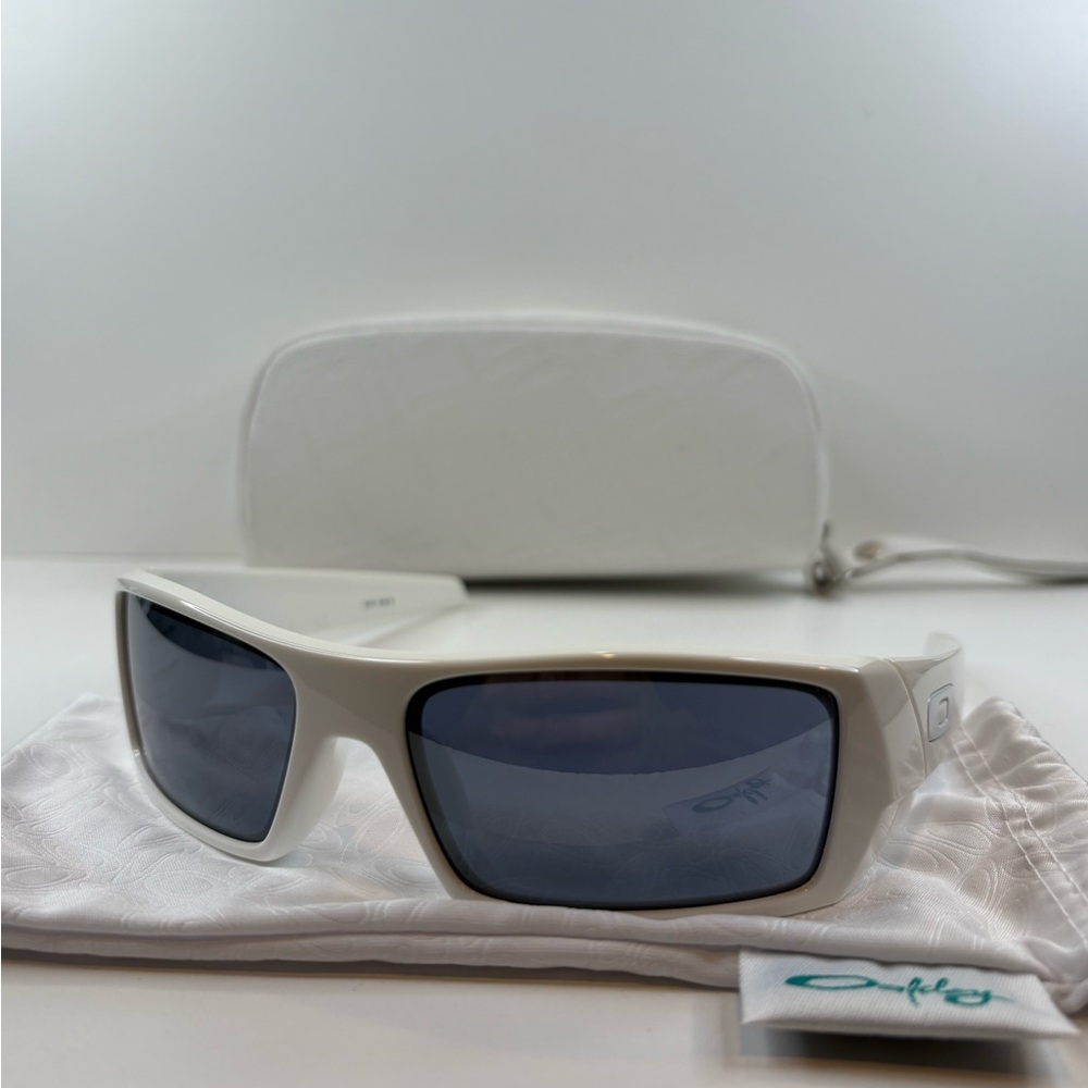 Oakley Gascan Sunglasses White - Made in U.S.A.  60•16 / OAKLEY SUNGLASSES WHITE - Picture 3 of 15
